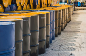 Caída en los precios del petróleo en el mercado internacional