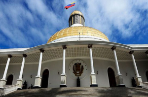 Asamblea Nacional autoriza uso de más de 3 millones de dólares a Guaidó