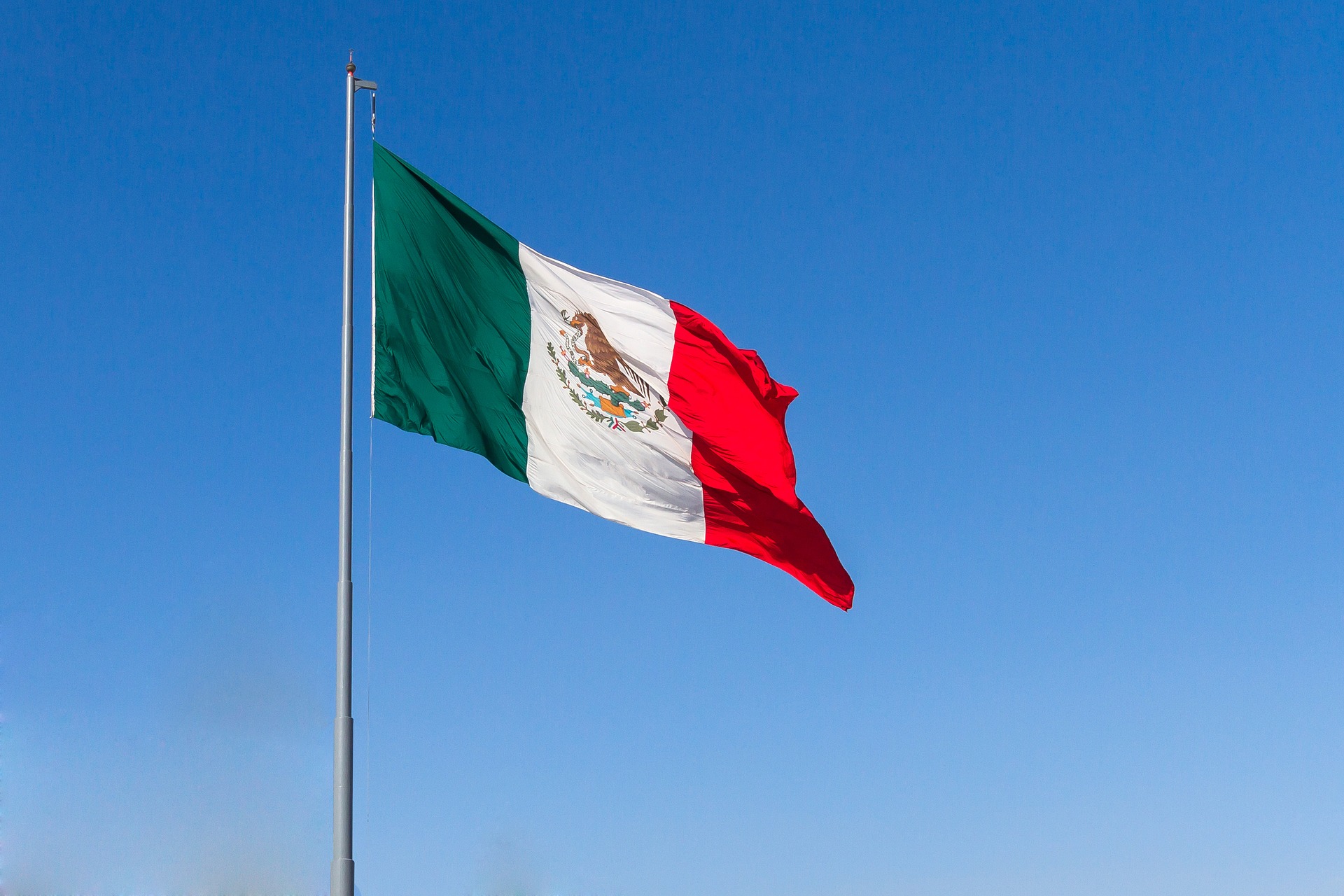 México Ofrece Apoyo Económico en Medio de Crisis