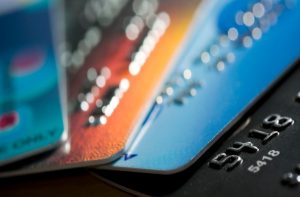 Descubra cuáles son las mejores tarjetas de crédito para obtener millas aéreas