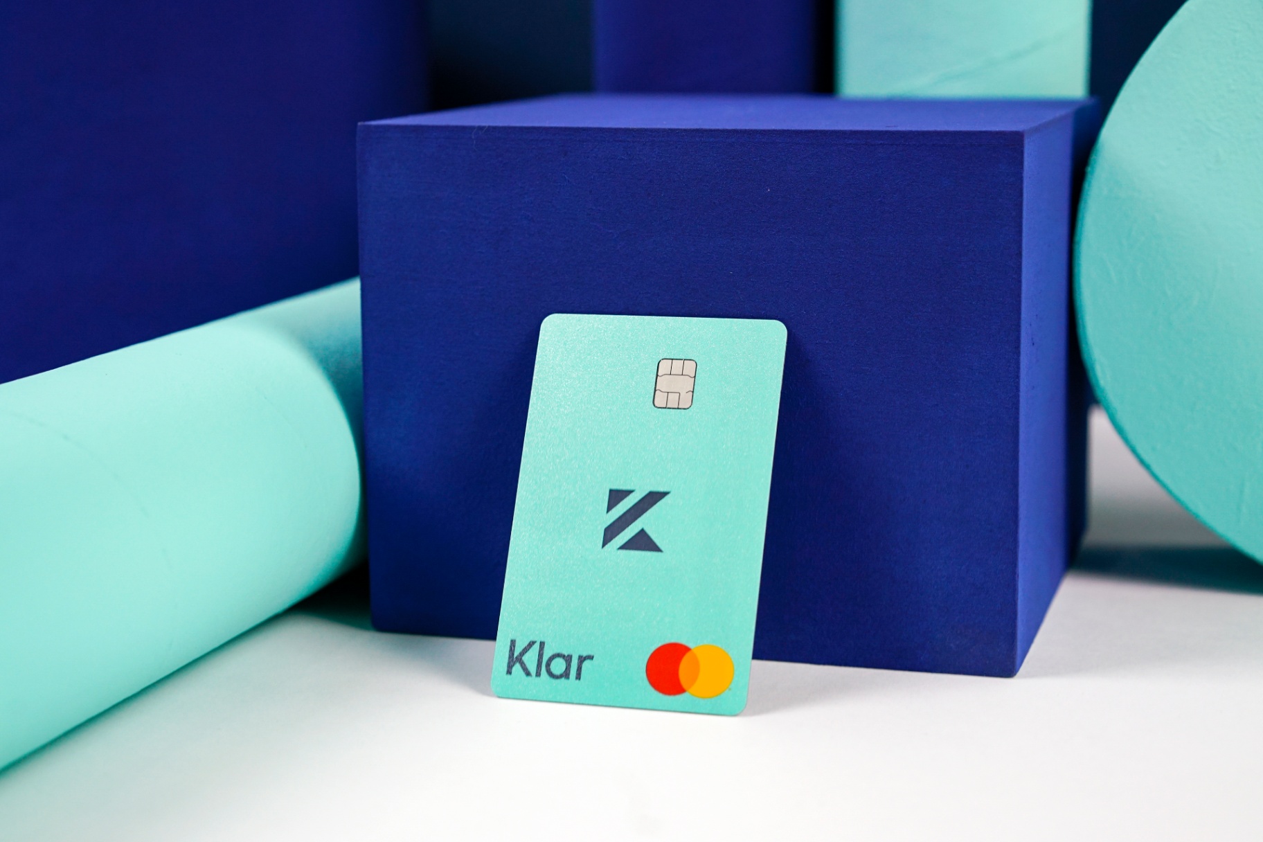Descubra cómo obtener una tarjeta de crédito Klar sin tarifas anuales y otros beneficios