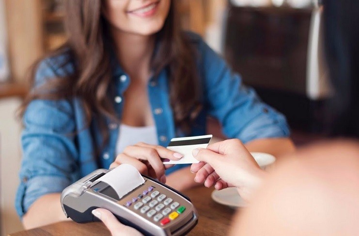 Tarjetas de Crédito que se pueden Solicitar en Línea y sin Anualidad